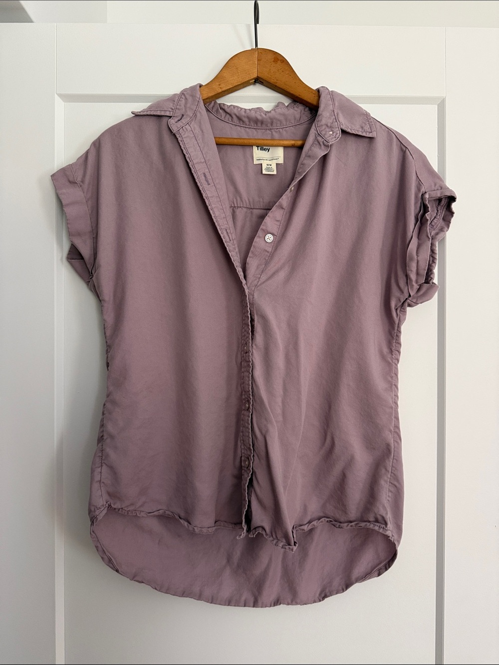 Tilley Button Down Top, Size Medium